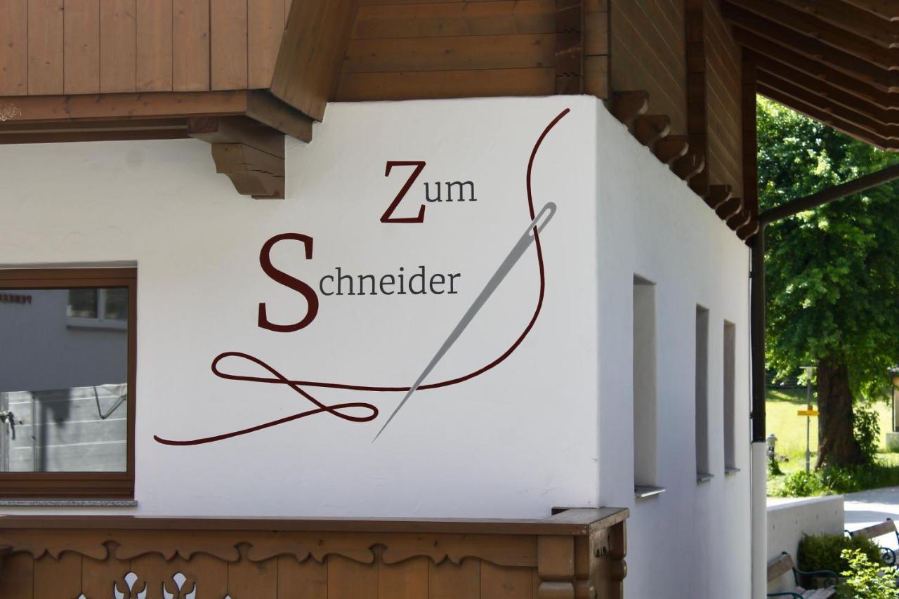 Zum Schneider Bed and Breakfast Finkenberg Buitenkant foto